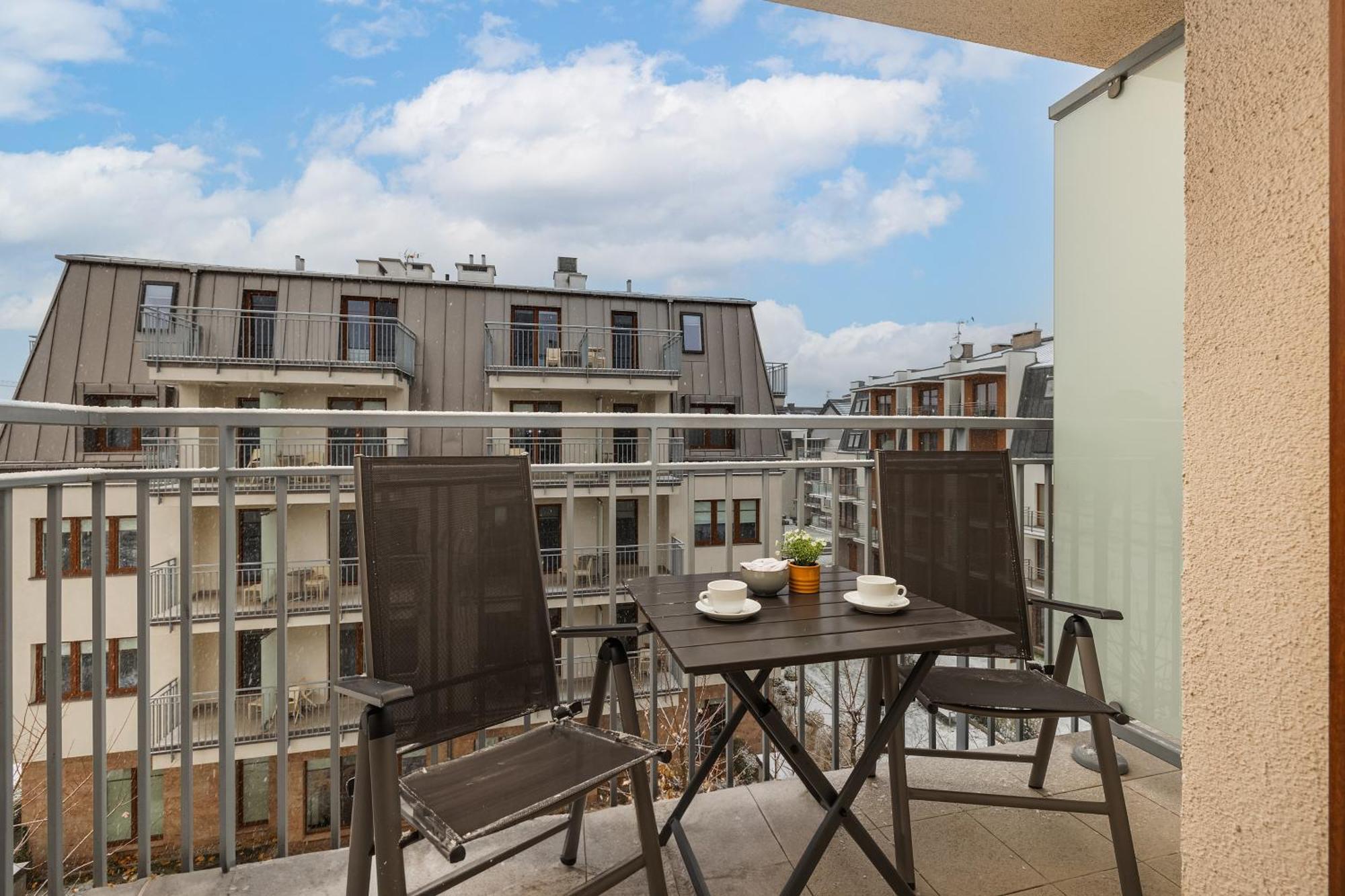 Apartamenty Aquamarina By Noclegi Renters Свиноуйсьце Экстерьер фото