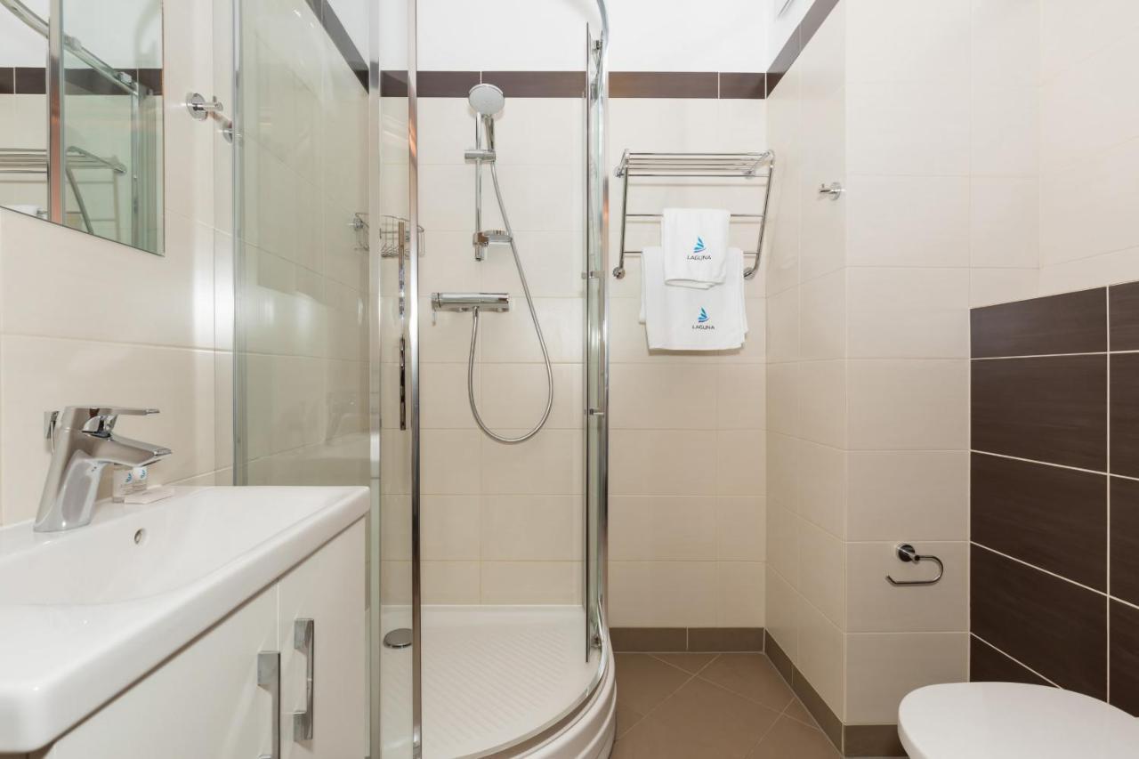 Apartamenty Aquamarina By Noclegi Renters Свиноуйсьце Экстерьер фото